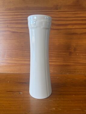 Longaberger White Ceramic Bud Vase - Tall Tapered Silhouette
